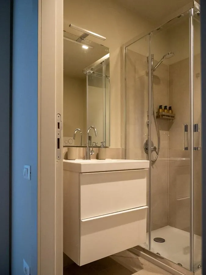 Apartment Nel Verde A Due Passi Dal Mare Genoa Italy