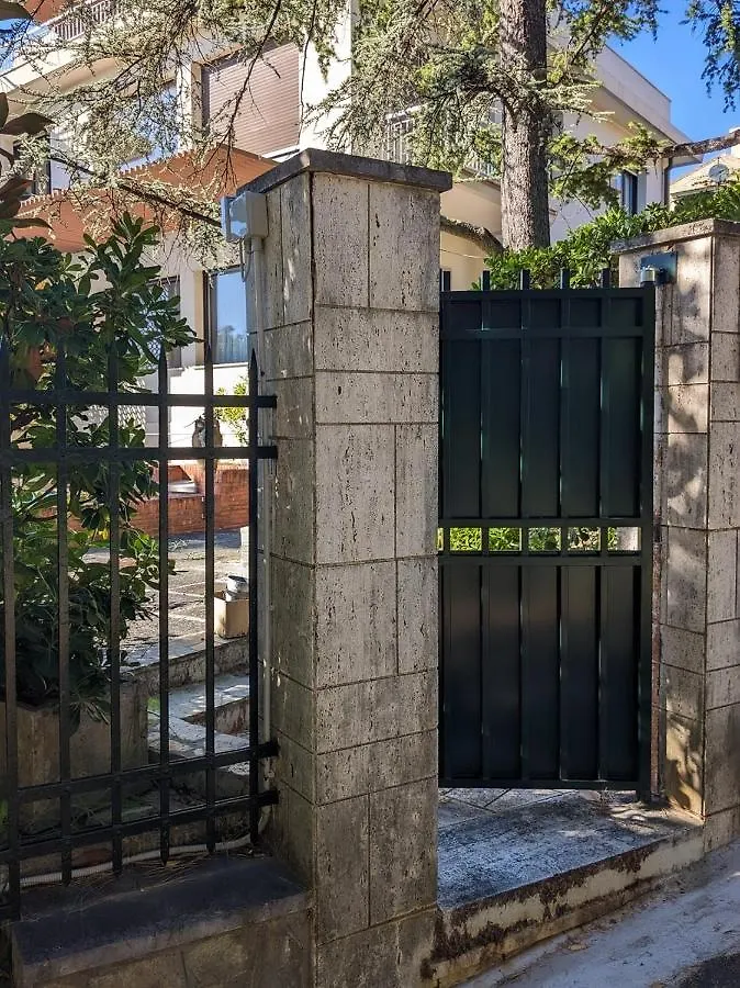 Nel Verde A Due Passi Dal Mare Genoa